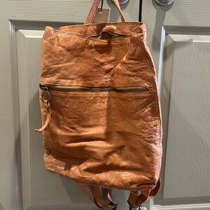 Margot, New York, leather backpack